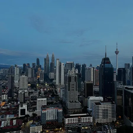 Home At Regalia Klcc Kuala Lumpur Exterior photo